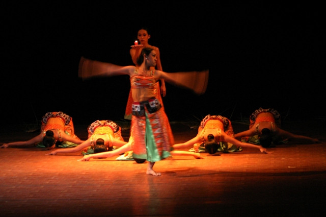 traditional dance