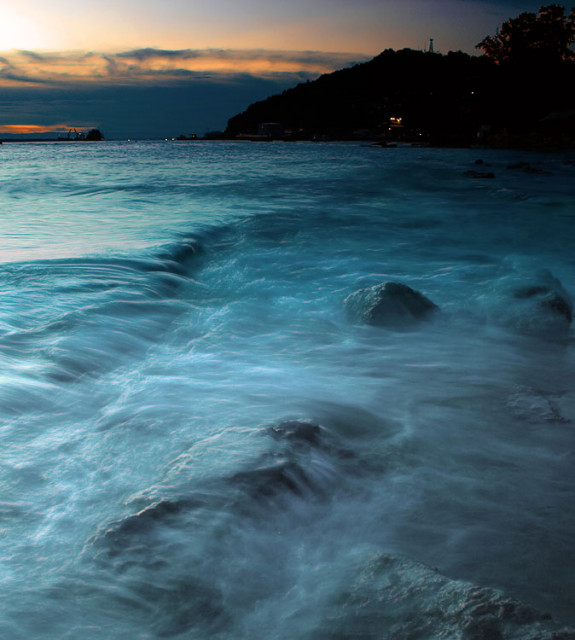 Rush Waves