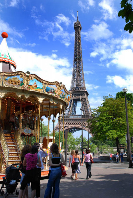 ::carrousel 'n eiffel::