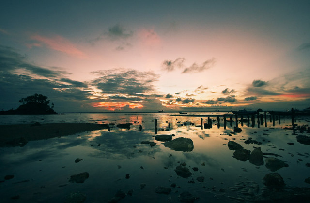 menjelang senja