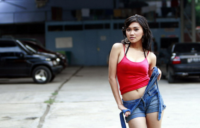 Service sini donk Om...
