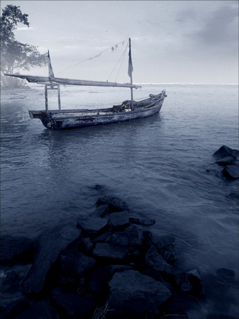 07:40 AM, Misty Boat