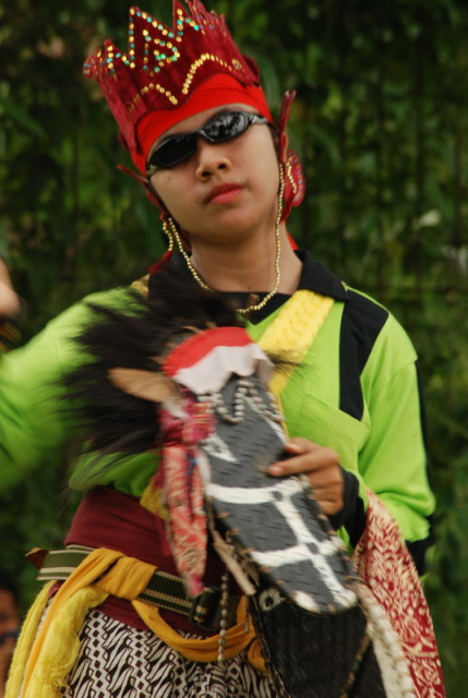 eBEck wanita.........