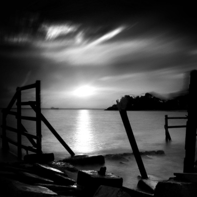 .::ode to loneliness::.
