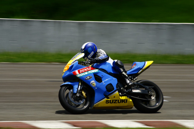 panning...