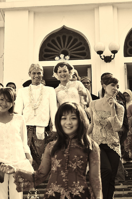 Asyiknya menikah mudaâ€¦