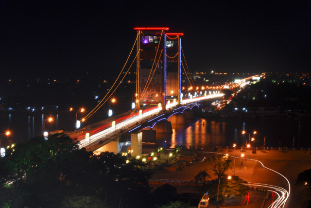night@ampera bridge