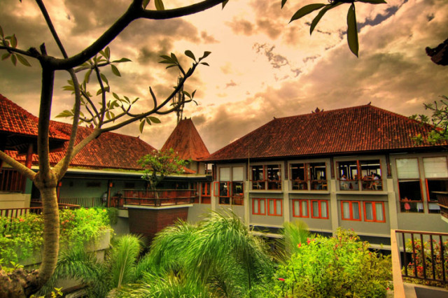 cloudy Mercure