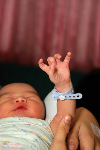 kecil mungil imut