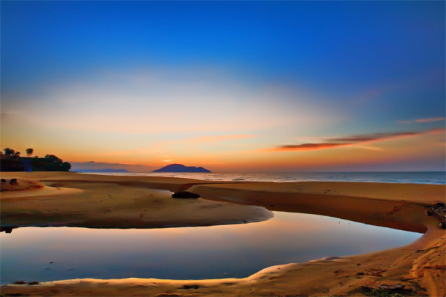 Tepian Pantai