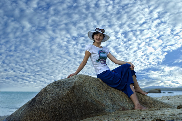 :: Di Pantai ::