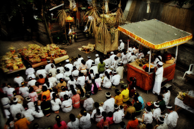 untitled pray
