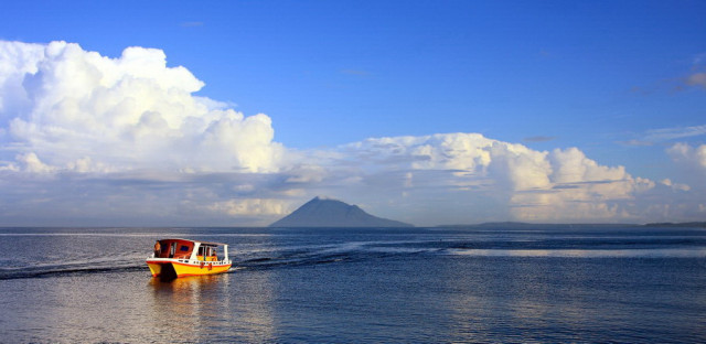 The yellow boat