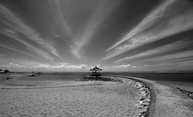 Sunyi
