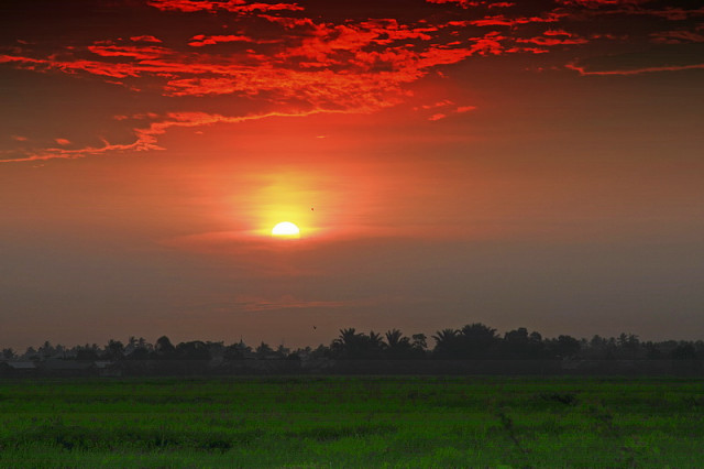 menjelang senja