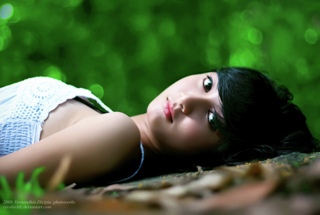 green eye