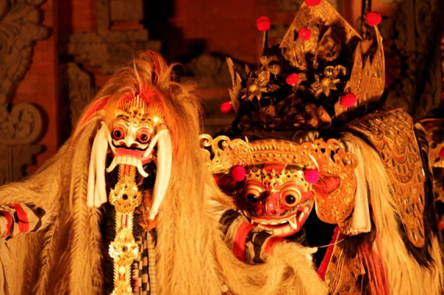 Barong Vs Rangda